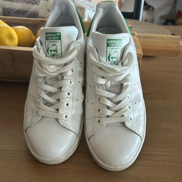 adidas Shoes - Women’s Stan Smith Adidas.